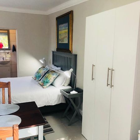 Baylight Accomodation Room 2 Mossel Bay Luaran gambar