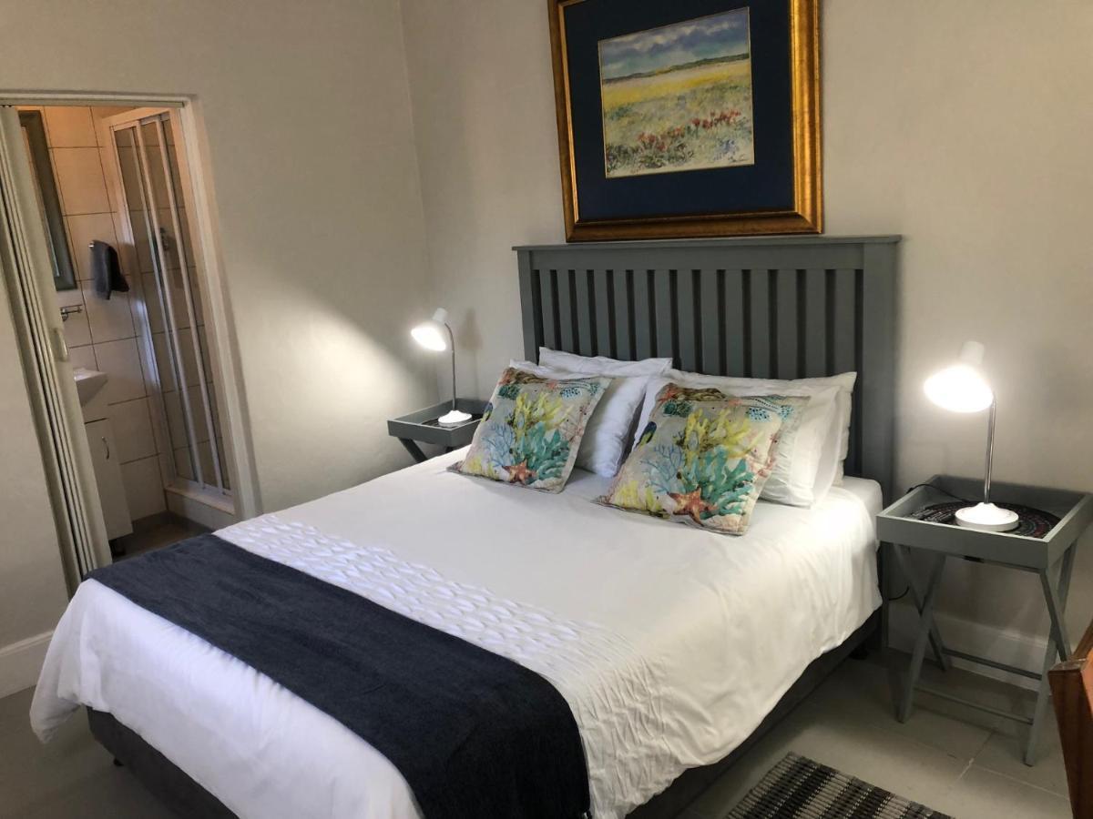 Baylight Accomodation Room 2 Mossel Bay Luaran gambar